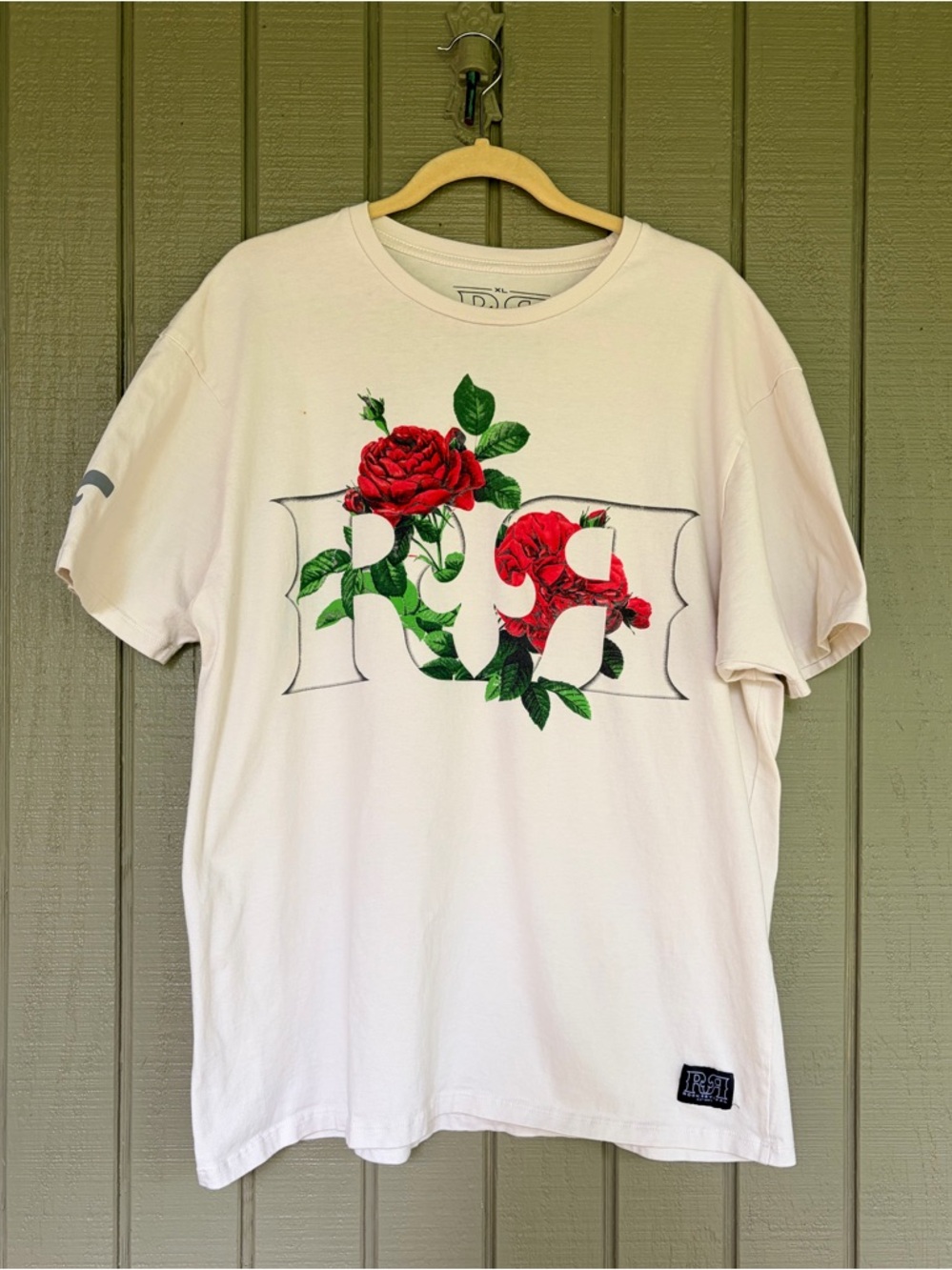 Rock Revival Clayridge T-Shirt Mens XL Cream Rose Floral Graphic Y2K Grunge